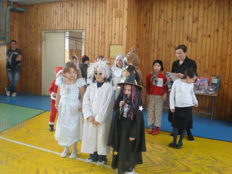 vystúpenie   detí v   kultúrnom programe-1.JPG